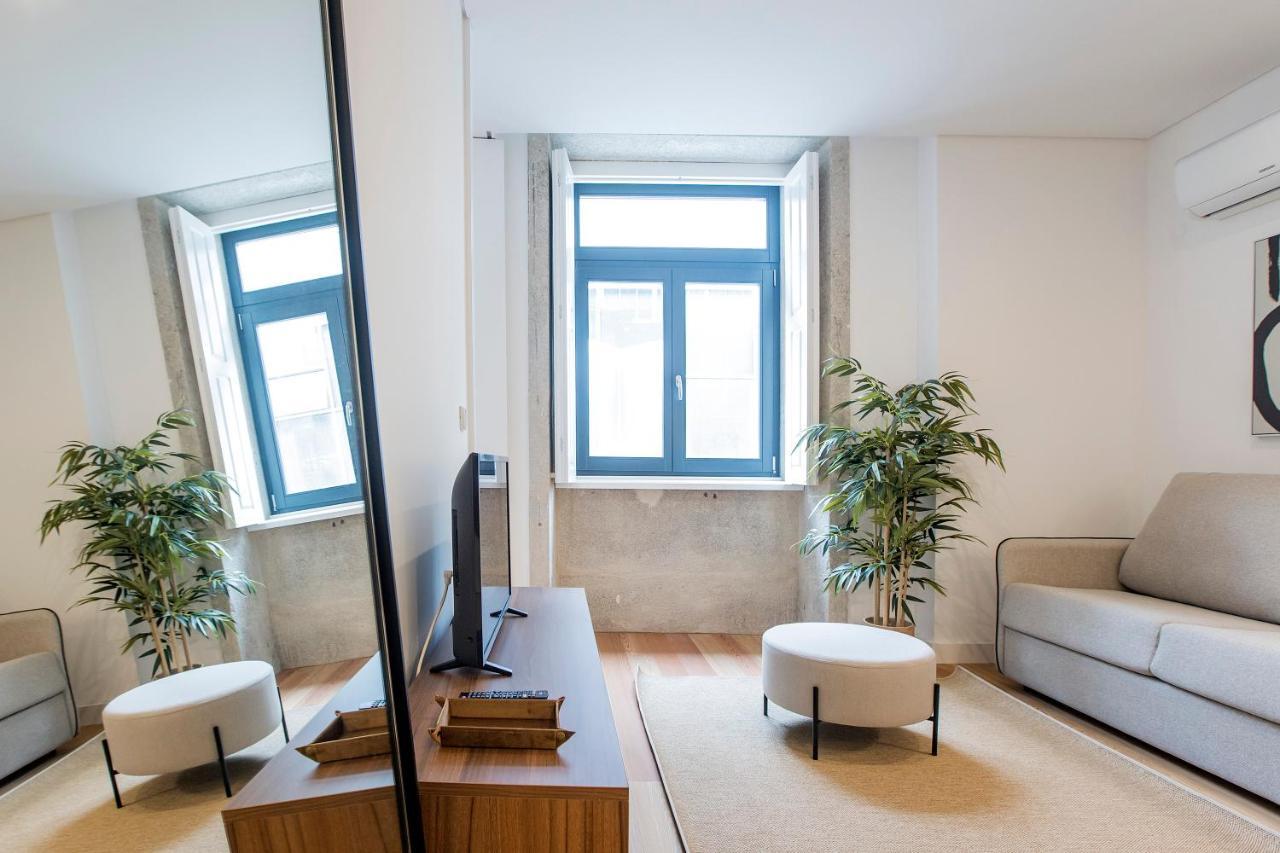 Downtown Wonder Flat W/ Ac By Lovelystay Porto Exterior photo