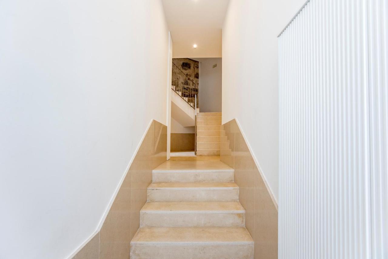 Downtown Wonder Flat W/ Ac By Lovelystay Porto Exterior photo